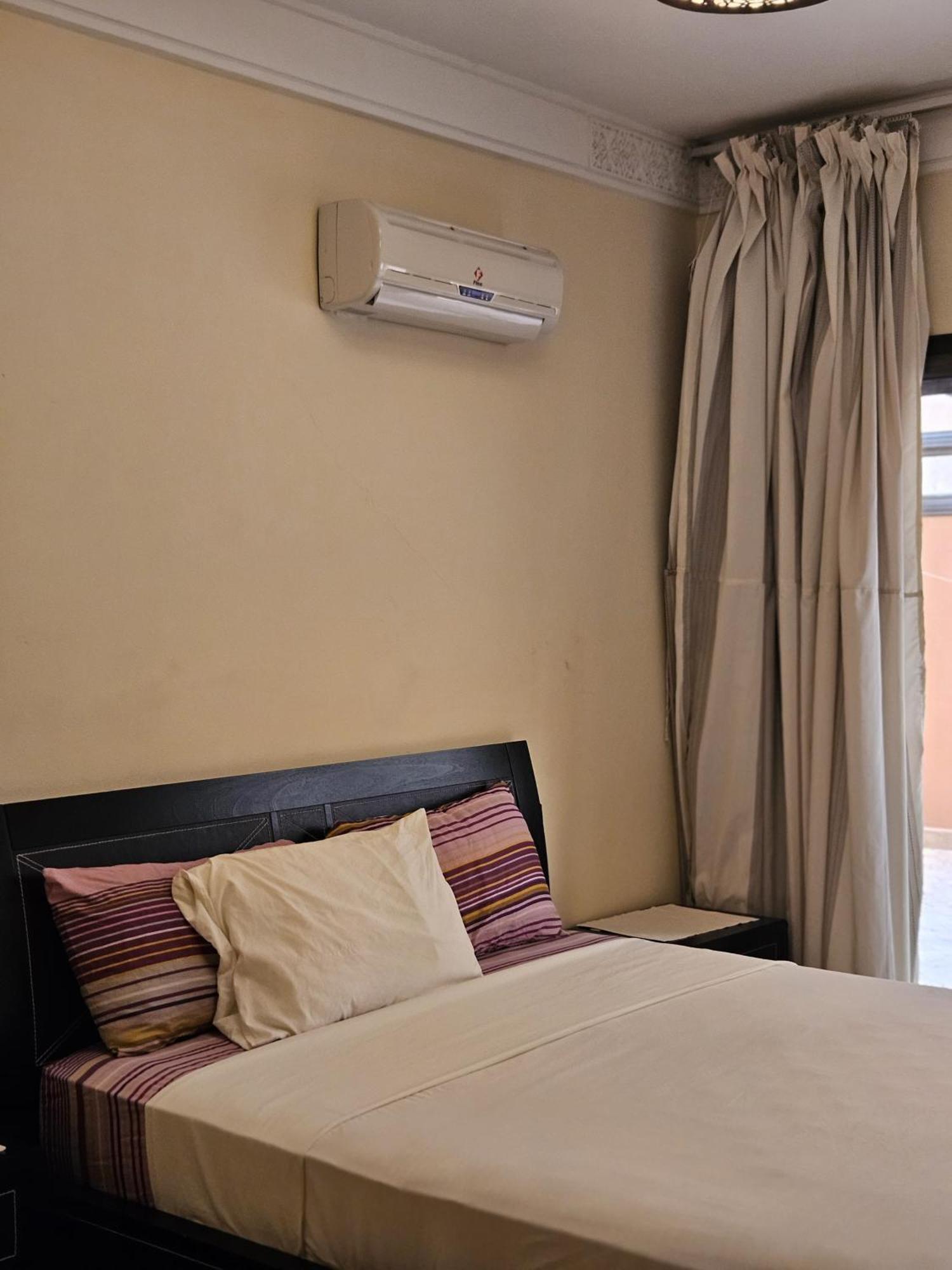 Appartement Douillet Au Centre Gueliz マラケシュ エクステリア 写真